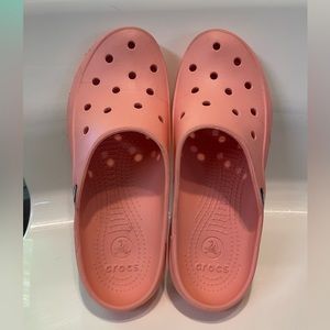 Freesail Crocs clogs